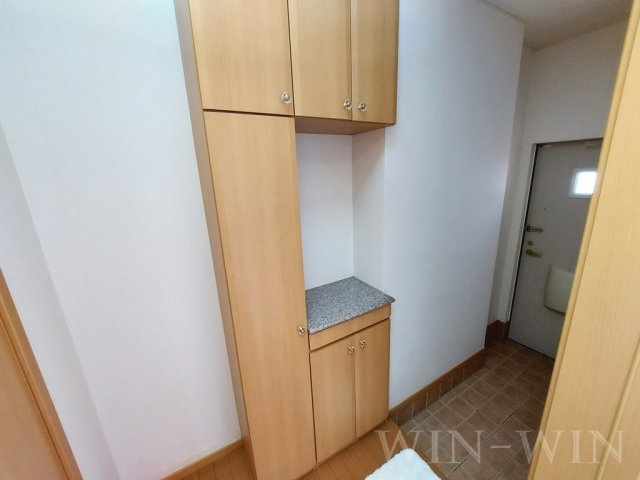 ユトリロ忠興 Bの玄関