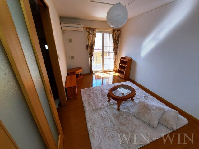 ユトリロ忠興 Bの居間・リビング