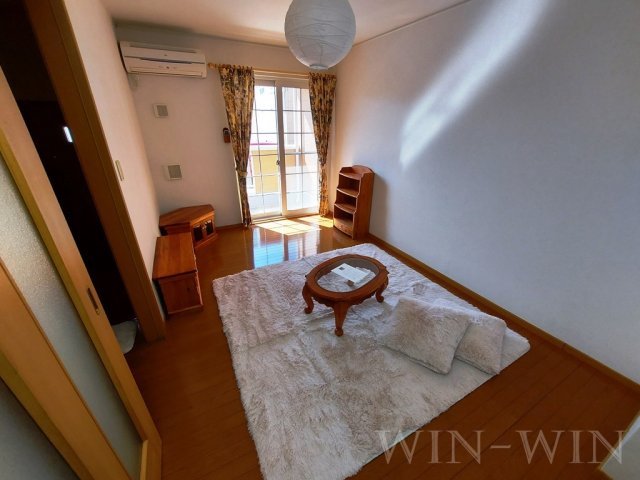 ユトリロ忠興 Bの居間・リビング