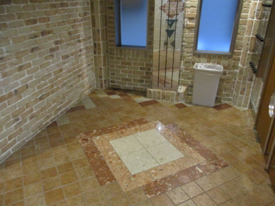 【エントランス】 | ヒルズ小松 | 建物内のロビーです