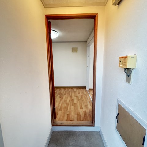 山手レジデンスの玄関