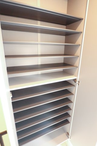 CS GARDEN 飛田給の収納|シューズボックス