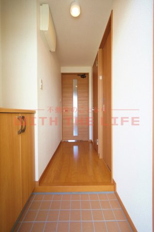 サンシャイン【キャッシュバック対象物件】の玄関|シンプルで使いやすい玄関です