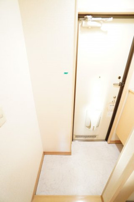 【玄関】 | プレジールⅠ | ※同物件・同タイプの写真です。