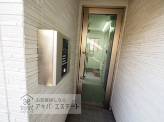 【エントランス】