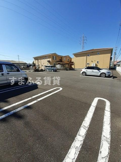 【駐車場】