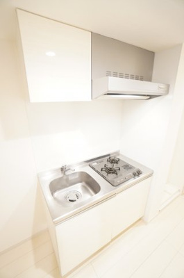 【キッチン】 | リブリ・キャメリア桂 | ※同物件・反転タイプの写真です。