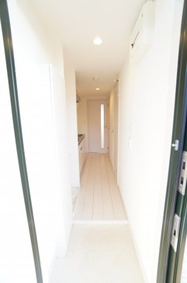 【玄関】 | リブリ・Espoir弐番館 | ※同物件・同タイプの写真です。