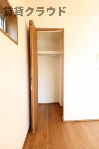 グランベスト本千葉(グランベストホンチバ)のその他|ゆったりとした玄関です