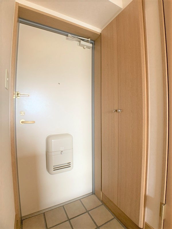 Ｖｉｖｏ０１の玄関