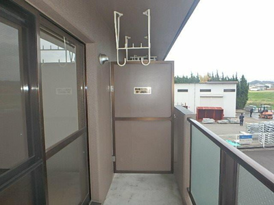 【バルコニー】 | カウベルＩ