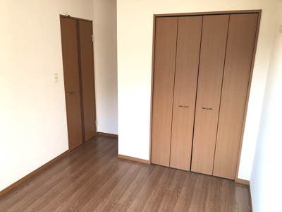【寝室】 | コンフォース