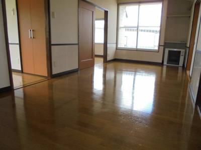 【居間・リビング】 | プレステージ北有浦 Ｂ棟