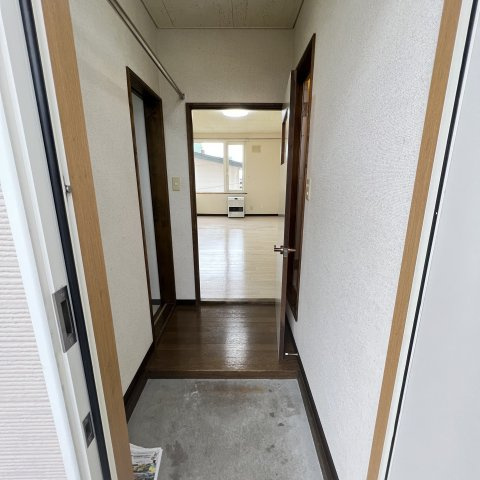 エクセル創和の玄関