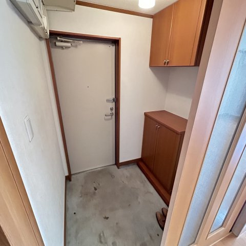 ヴィーナスステージⅡの玄関