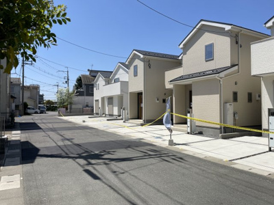 【前面道路含む現地写真】 | 大津市雄琴6丁目19　新築戸建 | 2023年4月撮影、分譲地全景