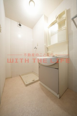 レイクヒルKASA【10,000円キャッシュバック対象物件】の独立洗面台|独立洗面台、朝の身支度には欠かせません