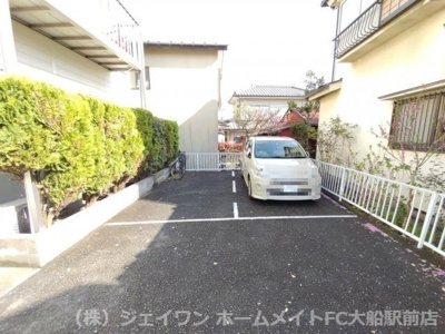 【駐車場】 | ウィンディア湘南