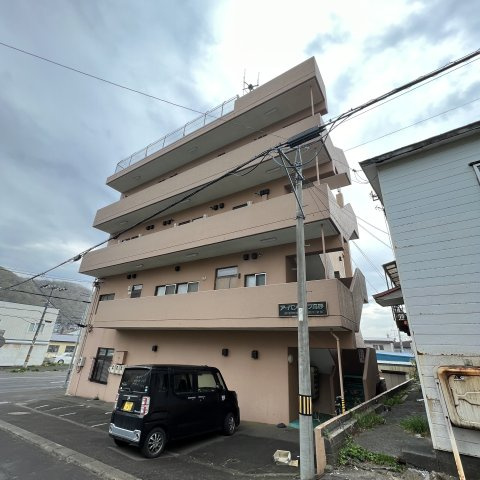 アーバンライフ高砂の外観