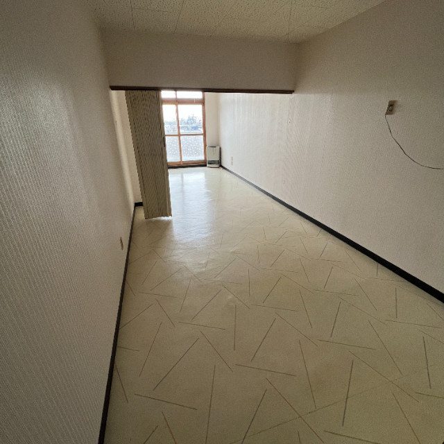 アーバンライフ高砂の居間・リビング