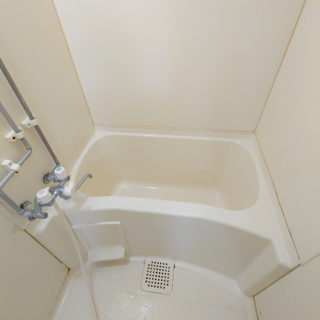 マンションプレビアの浴室|コンパクトで使いやすいお風呂です