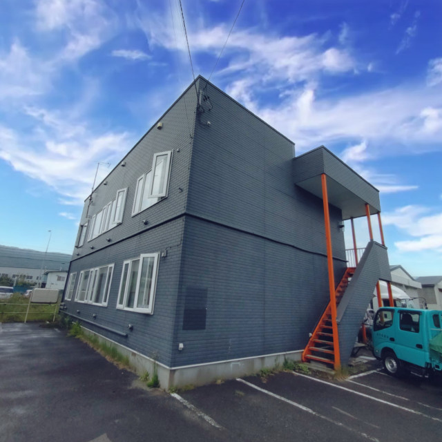 ファミール栄町の外観