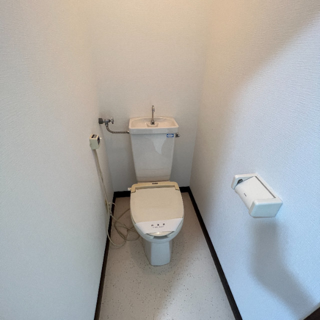 ハイツアンバサダーのトイレ