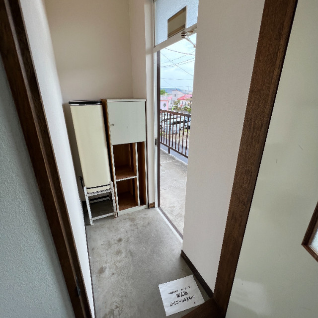 ハイツアンバサダーの玄関