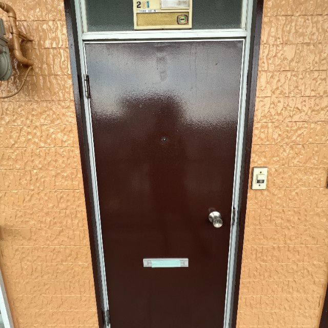 ハイツアンバサダーの玄関