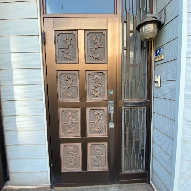 室蘭市東町2丁目15-7戸建のエントランス