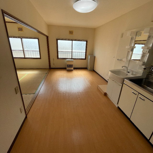 仙石マンションの居間・リビング