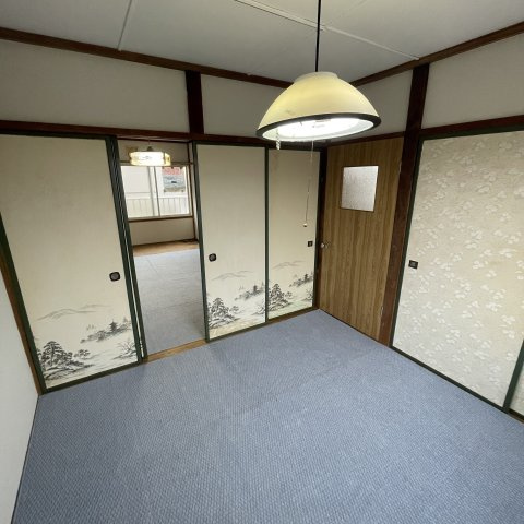 斉藤アパートの洋室
