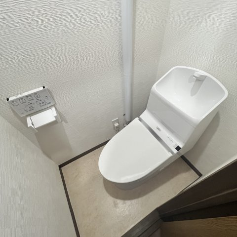 Ｅ．Ｓアベニュー　ヒラノアパートメントのトイレ