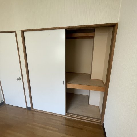 第１グレイス加地の収納