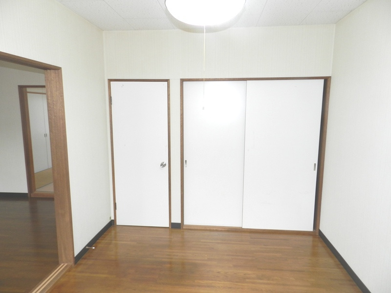 第１グレイス加地の洋室