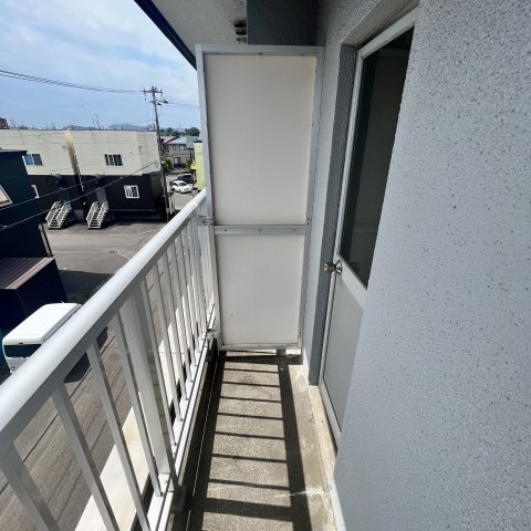 めぐみマンションのバルコニー|広々としたバルコニーです