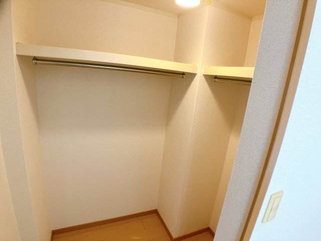 カルテットの収納