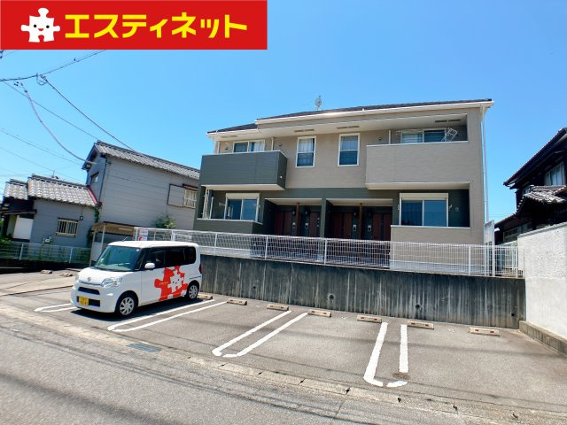 カルテットの外観