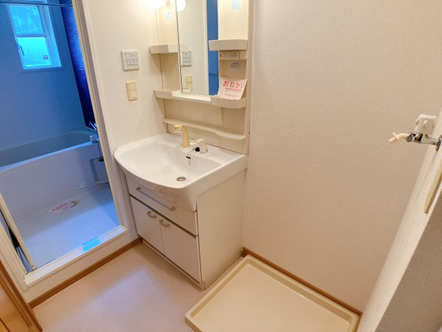 カルテットの洗面所