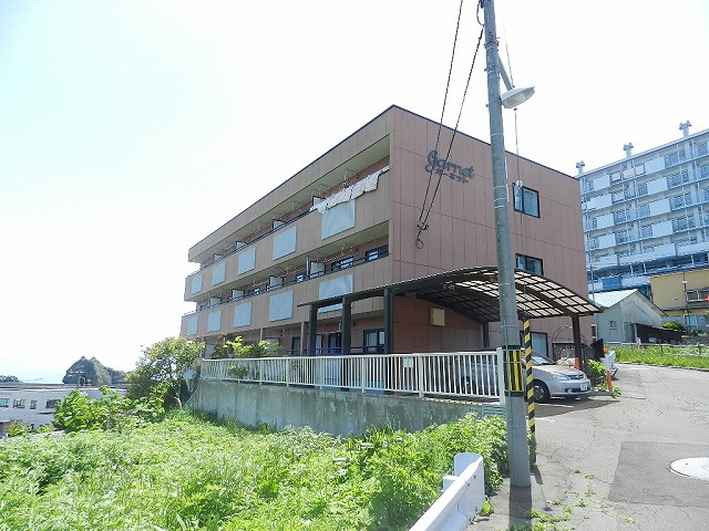 ガーネットの外観