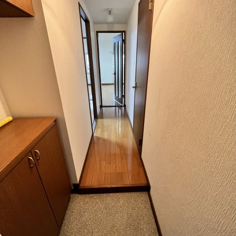 ガーネットの玄関
