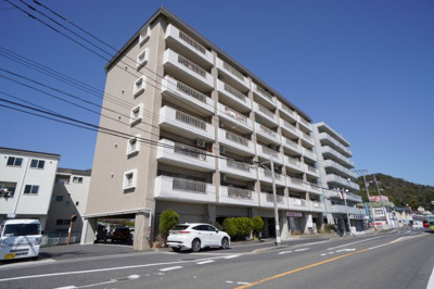 【外観】 | 三滝コーポラス（リノベ済） | 現地（2023年3月14日12：00頃）撮影