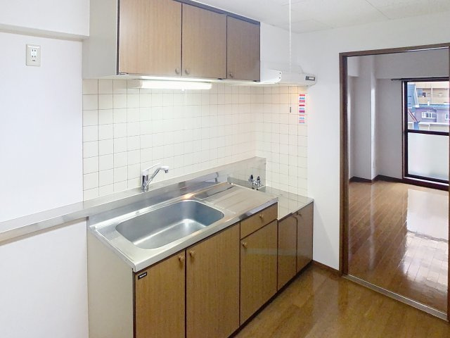 ラ・フランスマンション本町のキッチン