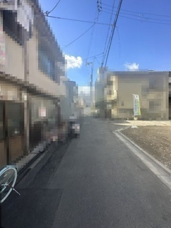 【前面道路含む現地写真】