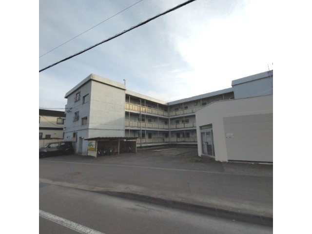 レジデンス柏木の駐車場