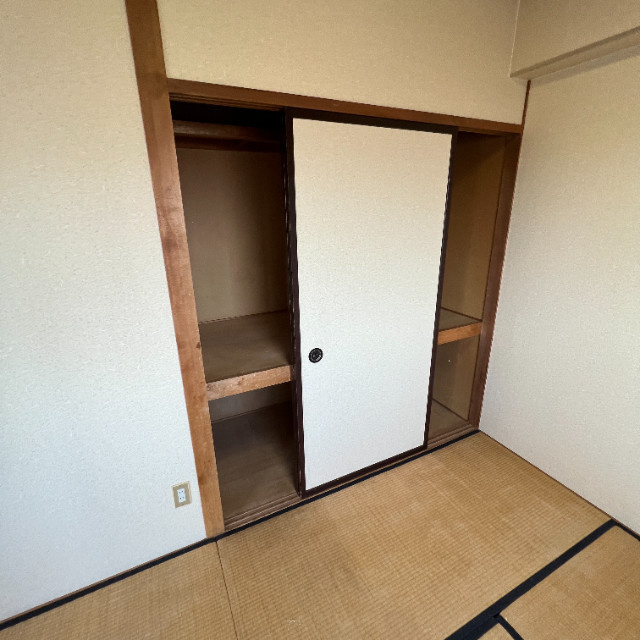 レジデンス柏木の収納