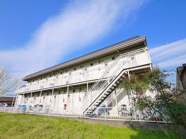 サンライズ藤本の外観