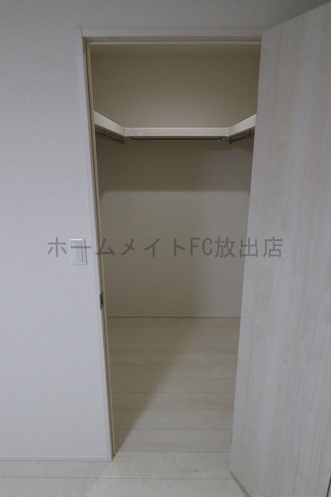 フジパレス城東諏訪サウスⅤ番館の収納