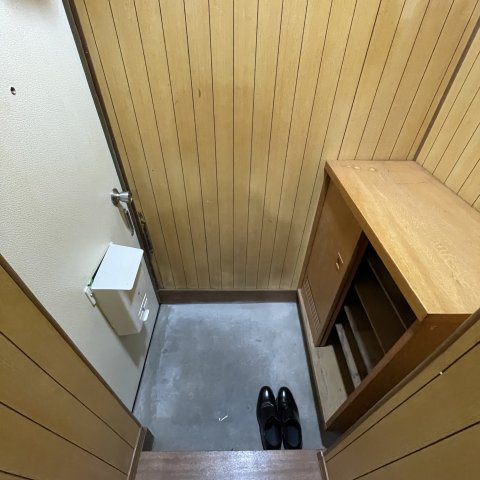 グリーンハイツの玄関