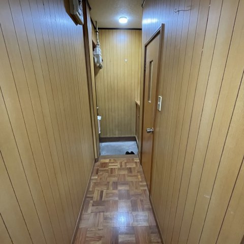 グリーンハイツの玄関
